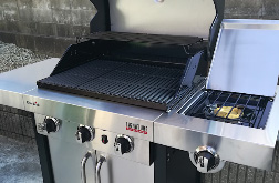 BBQ グリルへのガス供給